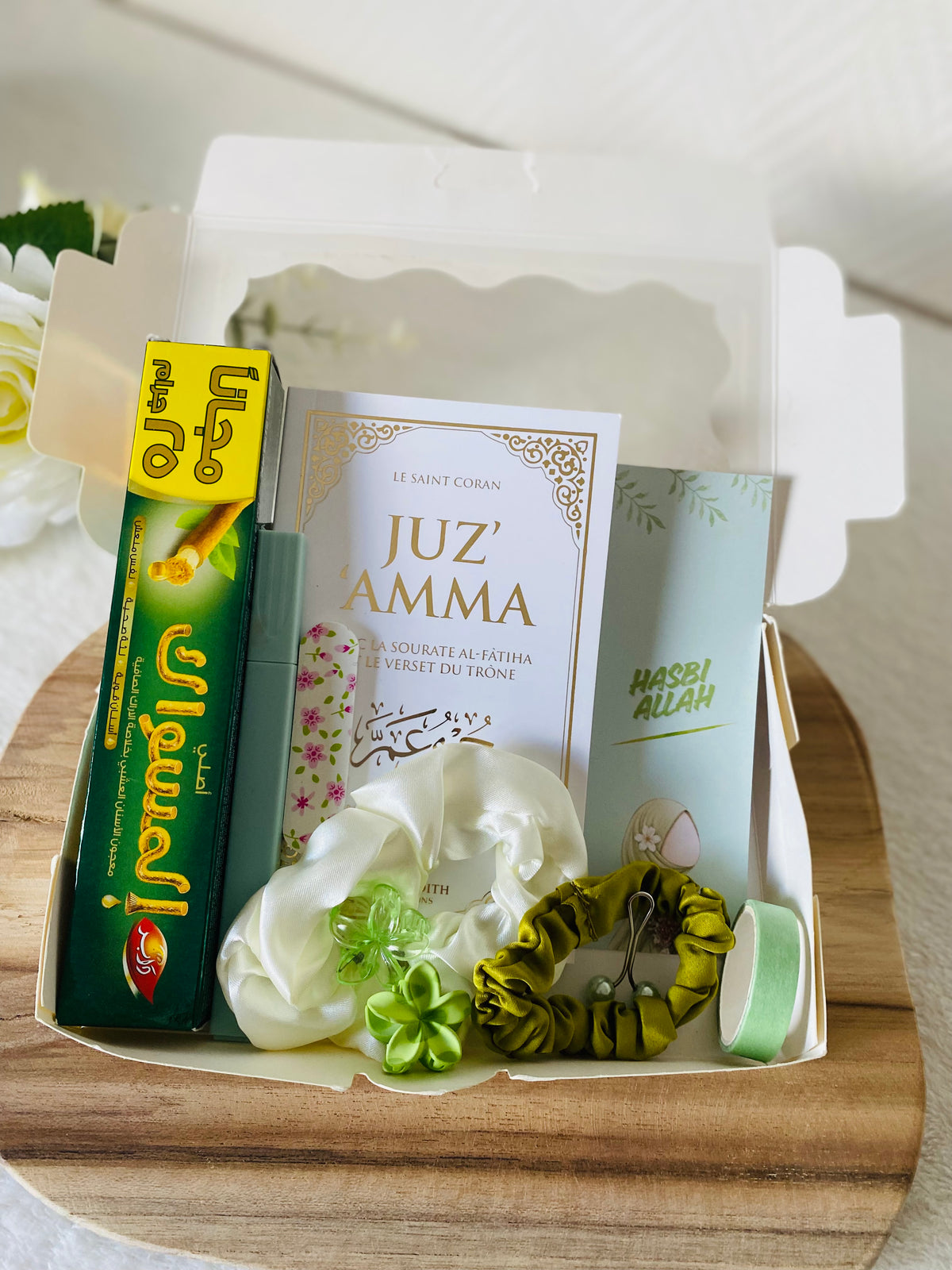 Box Baraka vert et blanc avec tous ses produits et accessoires – Creation by Lyna
